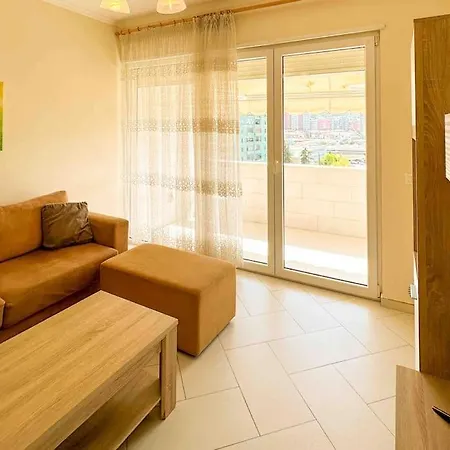 Apartmán Urban Balcony 2 Bedroom *
